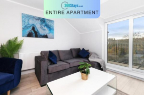 2 Bedroom Penthouse with parking High Wycombe By 360Stays